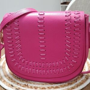 Divina Firenze Pink Pebbled Leather Saddlebag  Crossbody, Nwot